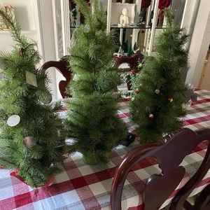 Small Christmas tree bundle